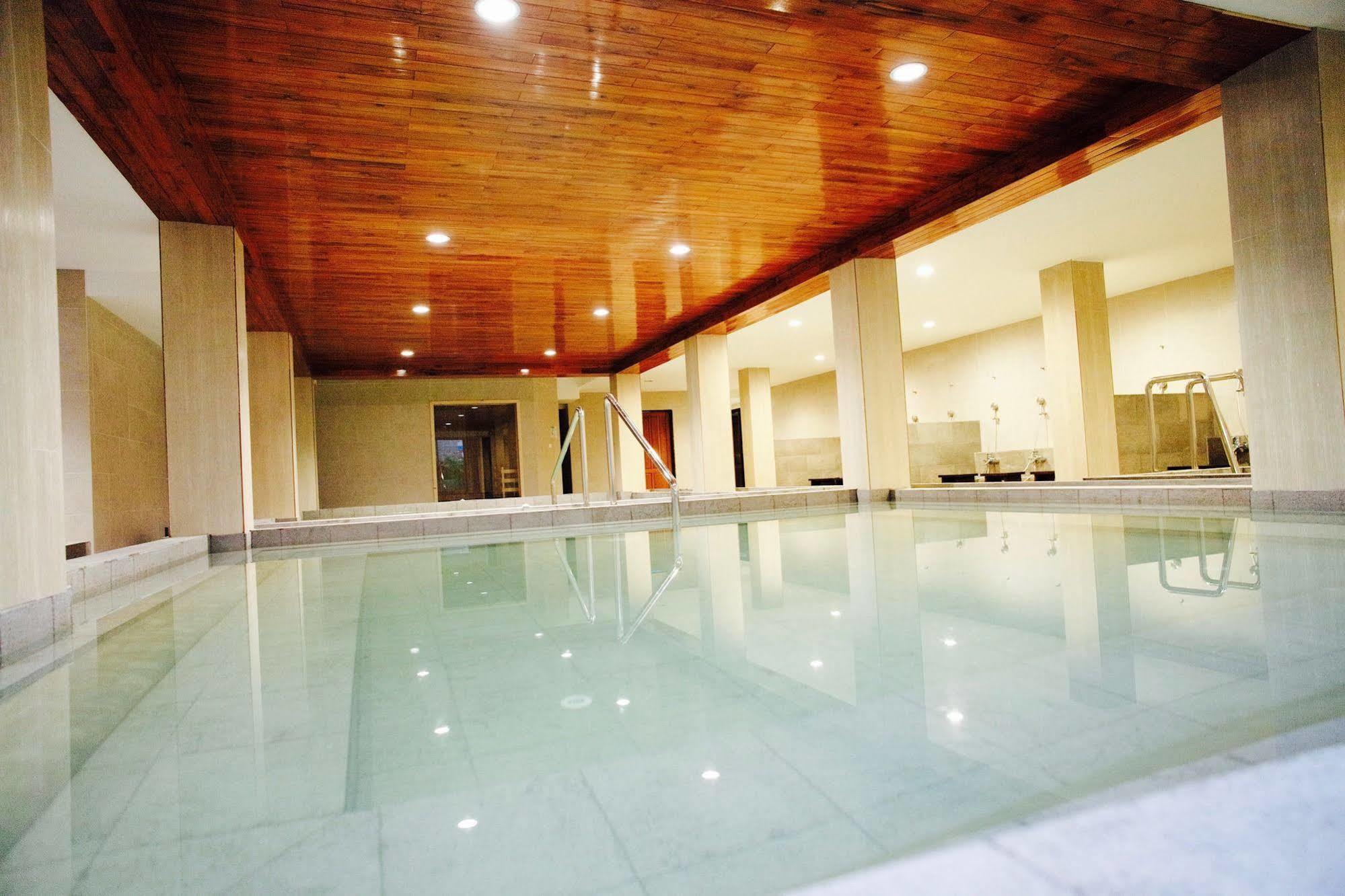 J. Park Hotel Csonburi Kültér fotó