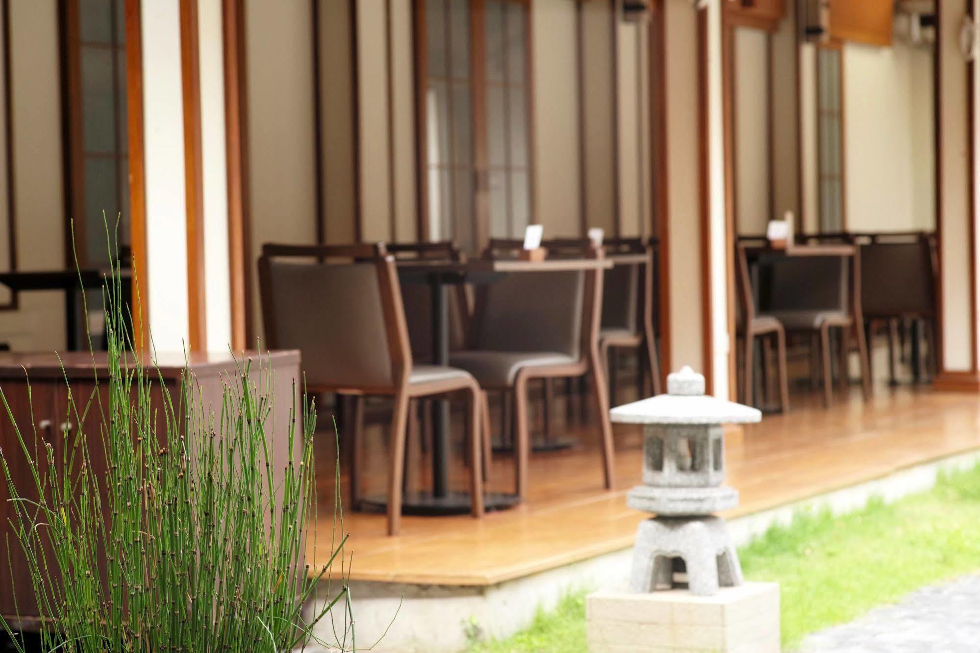 J. Park Hotel Csonburi Kültér fotó